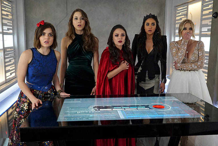 Episode 42: Pretty Little Liars' weird tech, real or fake?