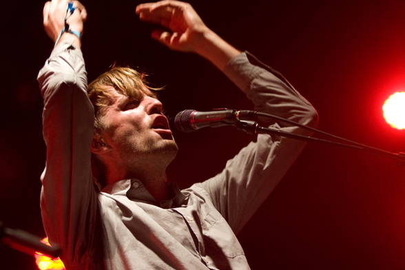 Live: Coachella 2011 Day 1